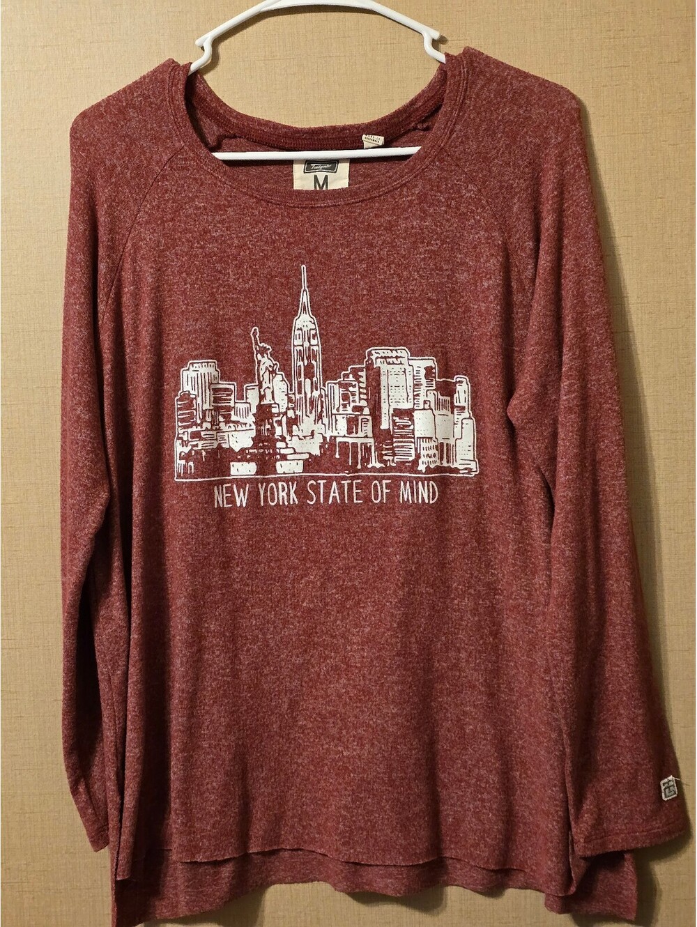 Tailgate Women's Long Sleeve T-Shirt New York State of Mind Graphic